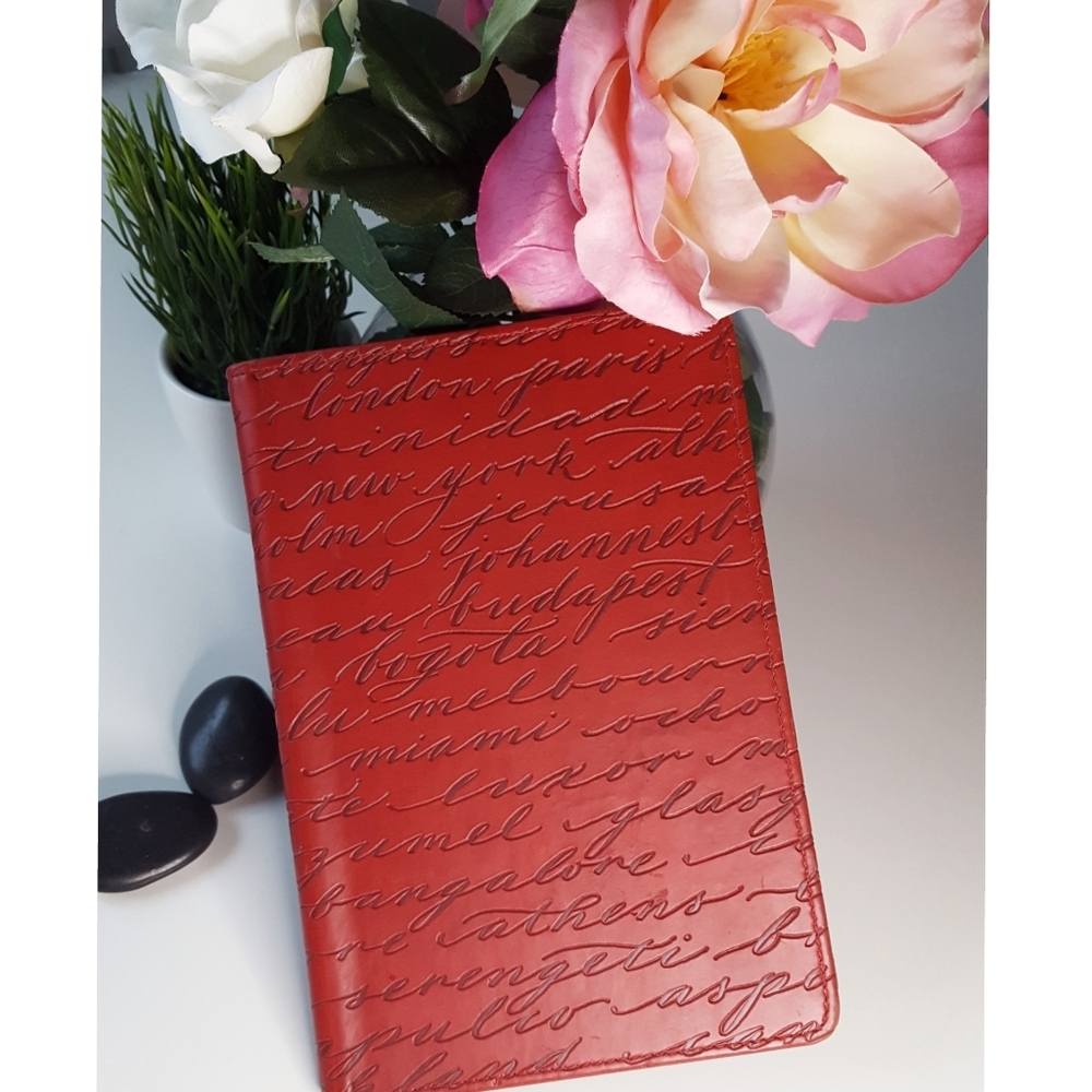 Verso☆Embossed Leather Travel E-Reader/E-Book Cover